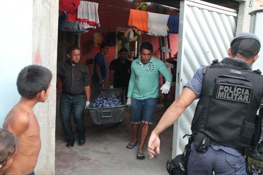 Assassinos invadem casa e executam rapaz com dois tiros na cabeça