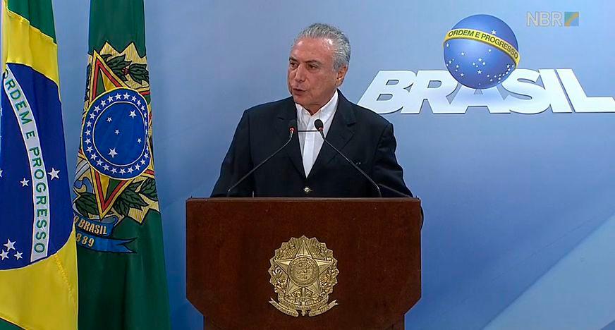 Temer diz que gravação é fraudulenta e quer que STF suspenda inquérito