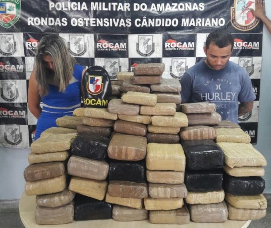 Casal é preso em flagrante com 200 kg de maconha do tipo Skunk, em Manaus