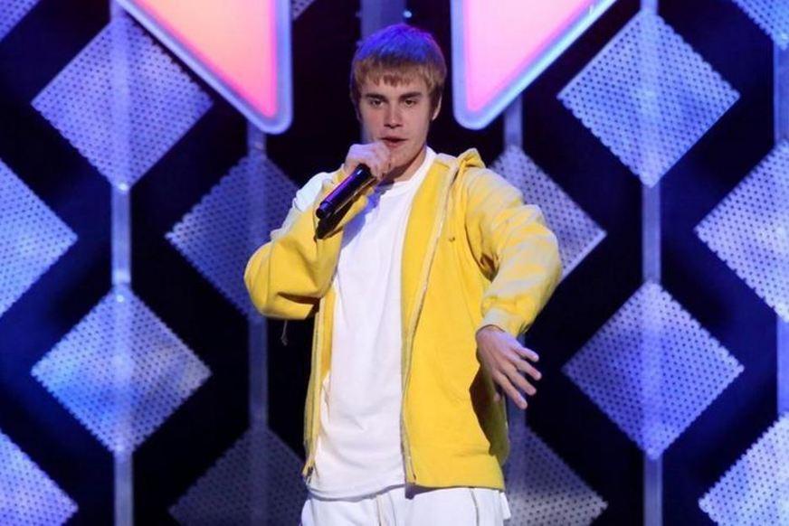 Turnê de Justin Bieber é “inapropriada” devido a “mau comportamento”, diz China