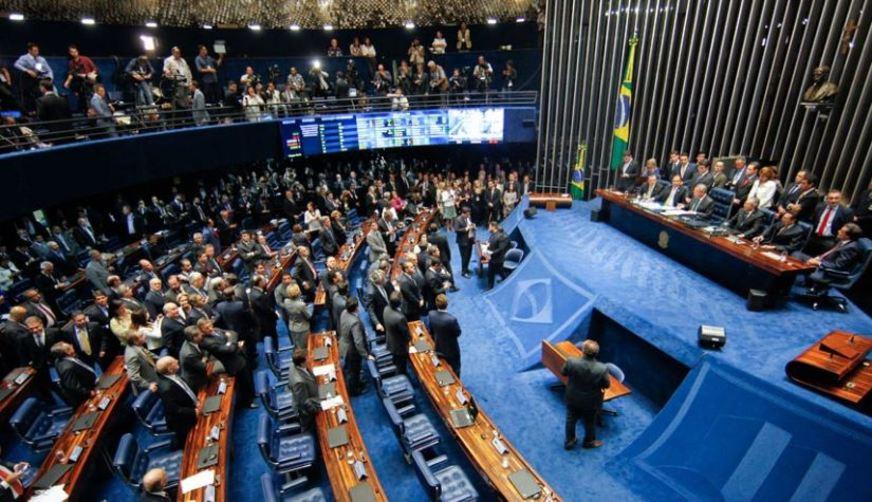 Parlamento do Senado Federal está no escuro