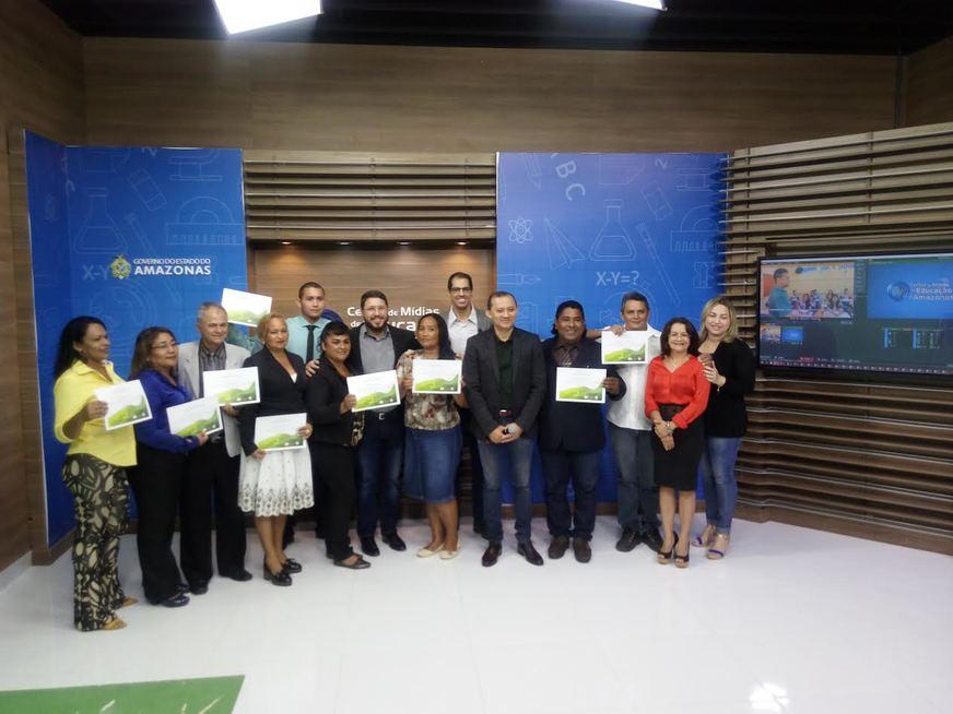 Mais de 1 mil defensores populares se formam em curso da DPE-AM