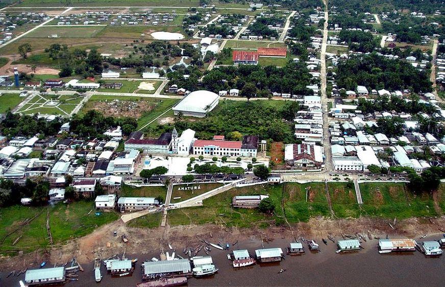 Explosão de lancha deixa duas pessoas feridas no interior do Amazonas