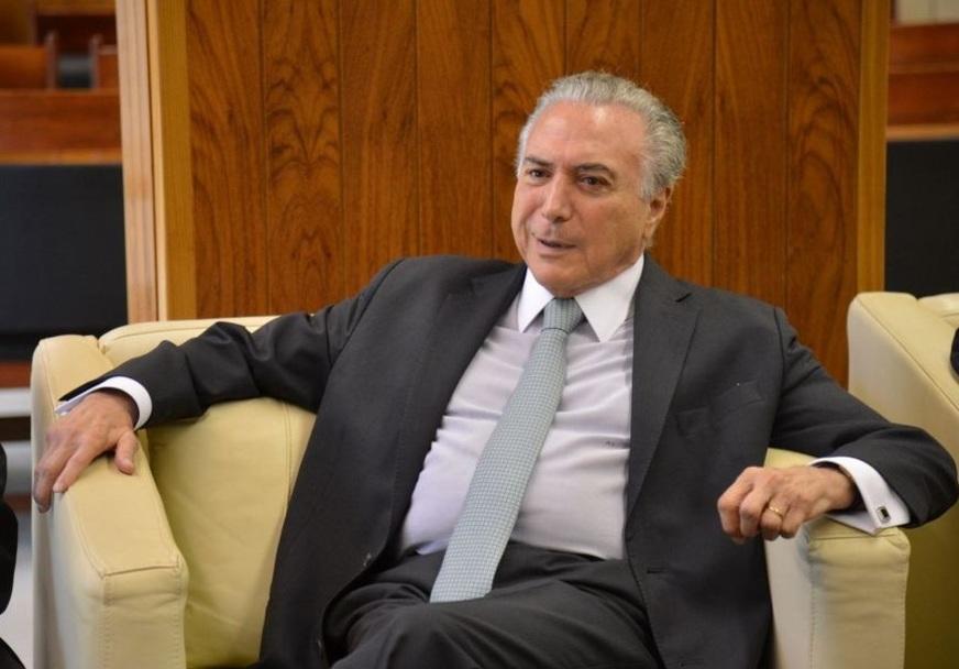 Oposição quer que denúncia contra Temer em plenário seja votada em um domingo
