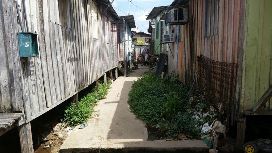 Com mãos e pés amarrados, homem é encontrado morto na comunidade da Sharp