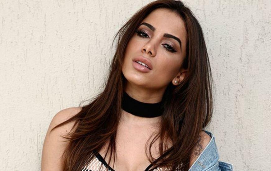 Anitta assina contrato com escritório dos EUA e prepara disco em inglês
