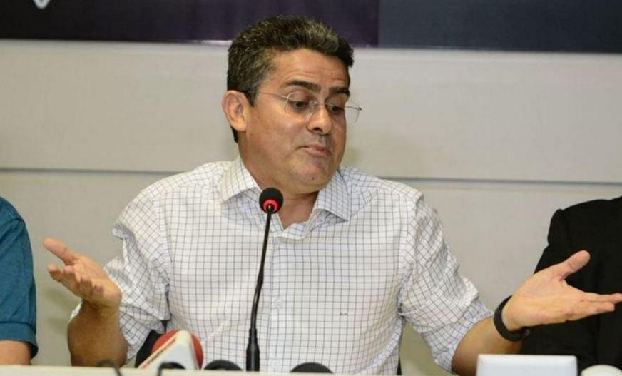Governador do Amazonas será cobrado pelo MPE