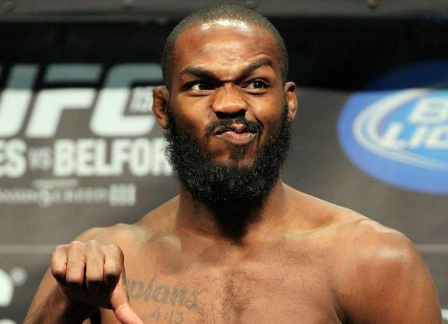 Jon Jones testa positivo para esteroides e pode perder título do UFC 214