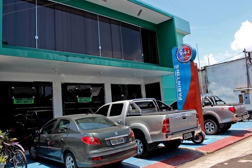 Prefeitura de Parintins devolve dinheiro de inscrição para concurso cancelado
