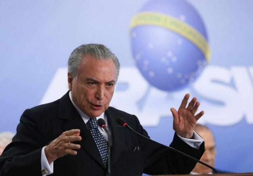 Presidente da CCJ tem dificuldade para definir relator de denúncia contra Temer