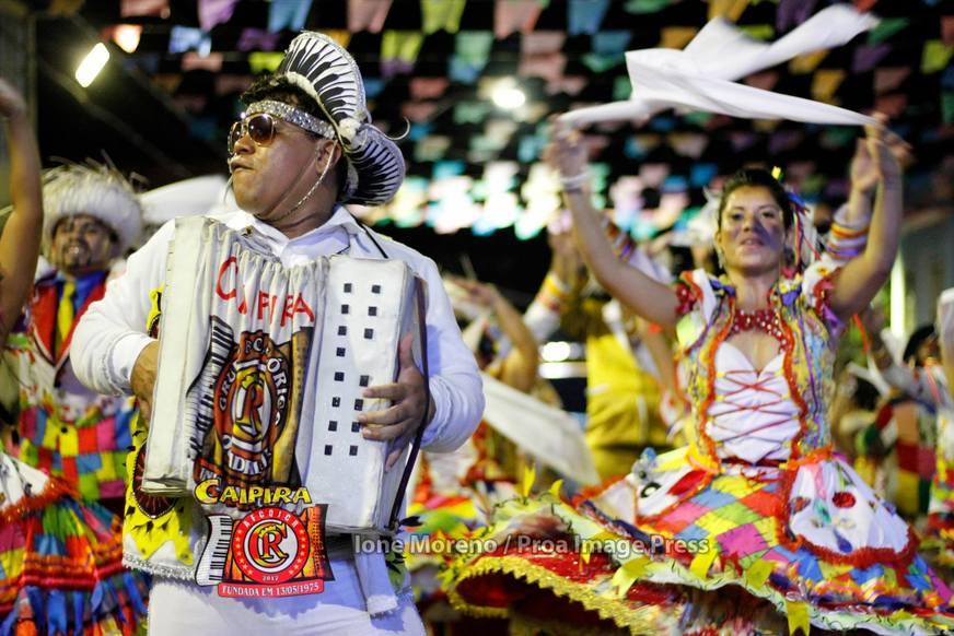 Teatro Amazonas recebe neste domingo (17) ‘Noite das Quadrilhas Juninas Campeãs’