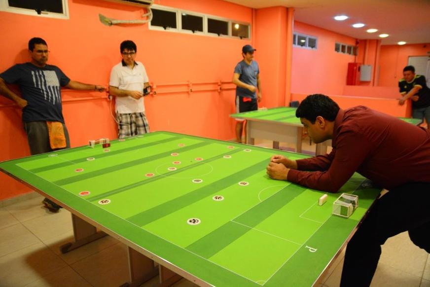 Modalidade de três toques volta ao Futebol de Mesa amazonense