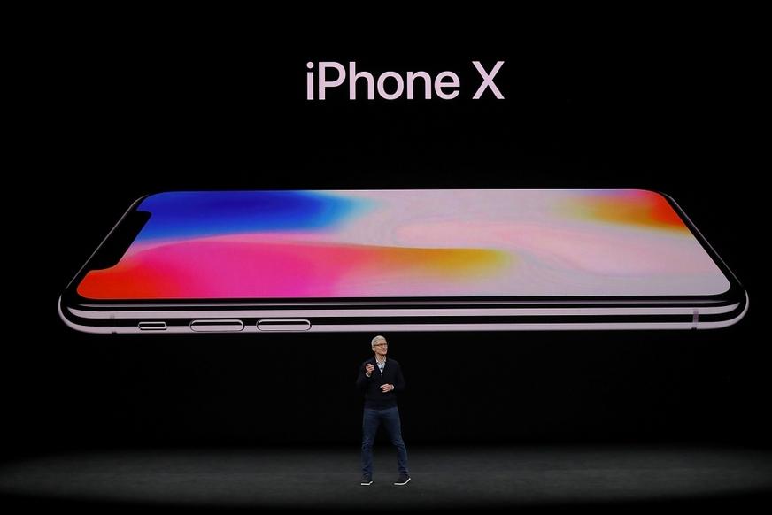 Apple apresenta três novos modelos de iPhones e comemora ‘enorme avanço’
