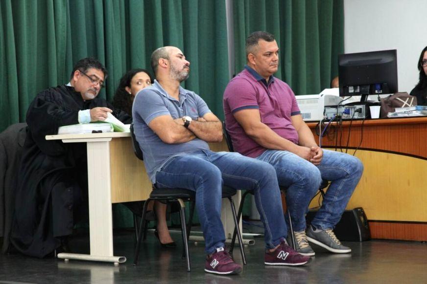 Irmãos acusados de matar o próprio pai vão a julgamento 22 anos após o crime