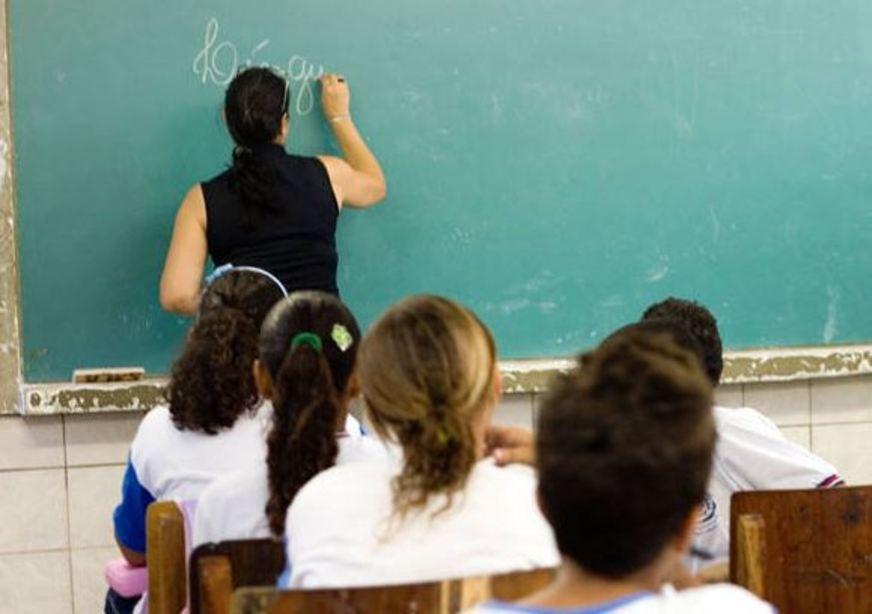Professor vai ser prioridade
