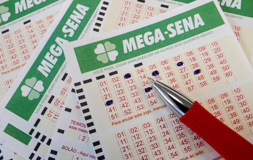 Mega-Sena acumula e prêmio do próximo sorteio pode chegar a R$ 6 milhões
