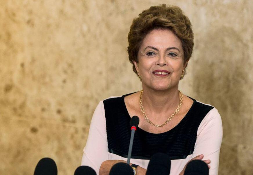 TCU determina bloqueio de bens de Dilma por compra de Pasadena