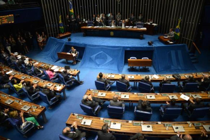 Senado aprova Refis, que segue agora para sanção presidencial