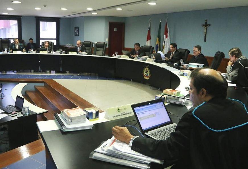 Ex-secretário da Seduc tem contas reprovadas e terá que devolver R$ 1,4 milhão