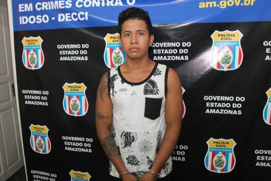 Jovem que roubou, espancou e quebrou braço de idoso de 76 anos no Crespo é preso