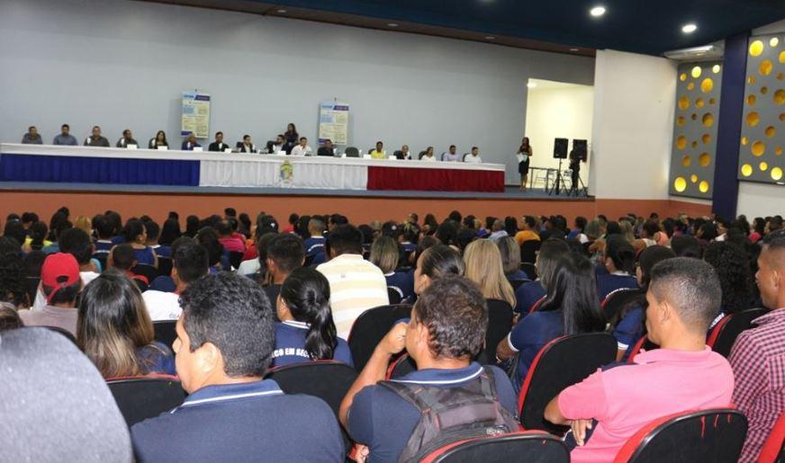 Cetam entrega 841 certificados de qualificação profissional na cidade de Coari