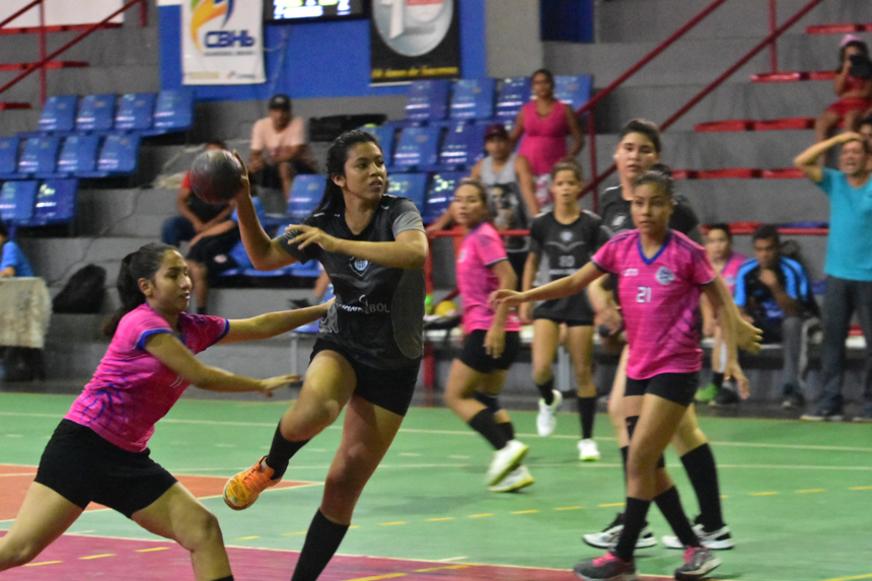 Rio Negro e Nassau disputam título do Amazonense de Handebol Feminino Juvenil