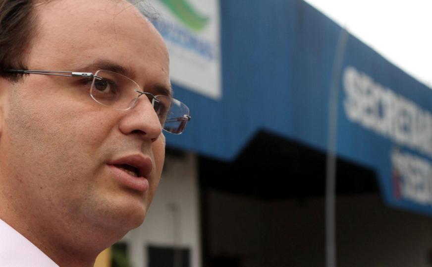 TCE condena ex-secretário da Seduc a devolver R$ 2,2 milhões a cofres públicos