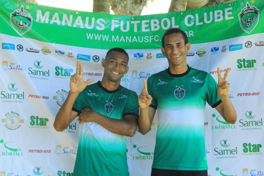 Crias da ZL, Hamilton e Juninho falam da parceria que começou nos campos de pelada