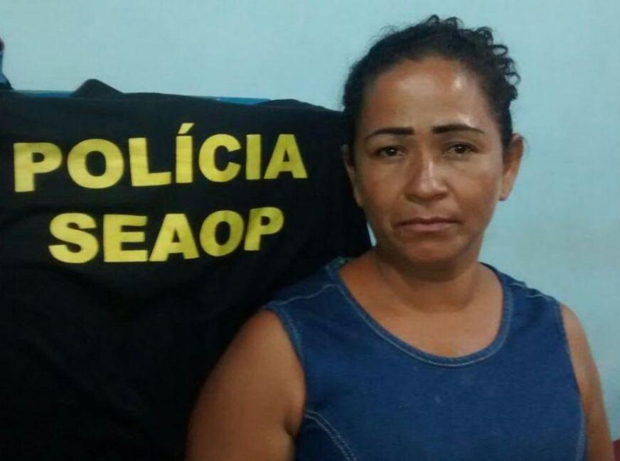 Duas mulheres são presas vendendo drogas em pontos da Manaus Moderna