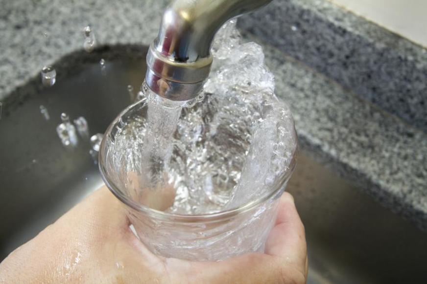 Parada programada no serviço de água que atingiria 37 bairros é cancelada em Manaus