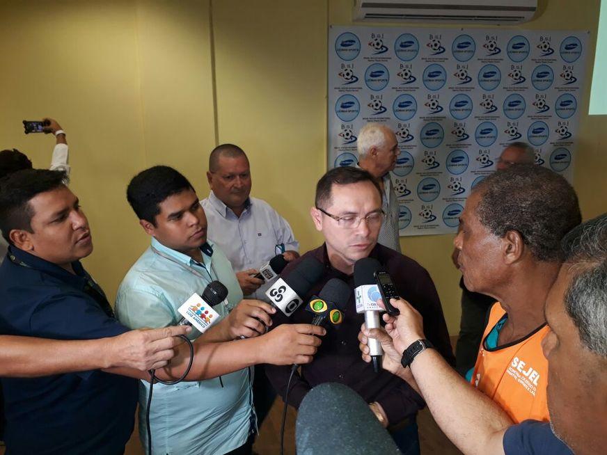 Empresa chinesa apresenta projeto para comandar clube de futebol do Amazonas