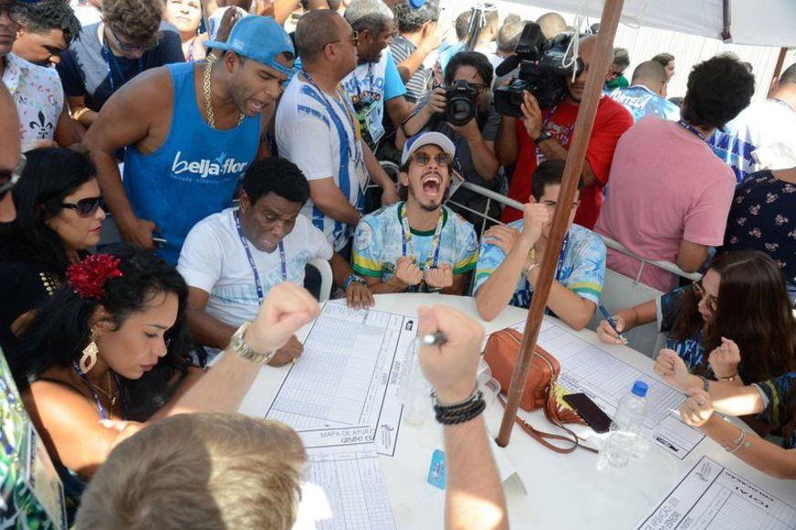 Beija-Flor é a escola de samba campeã do Carnaval do Rio de Janeiro 2018