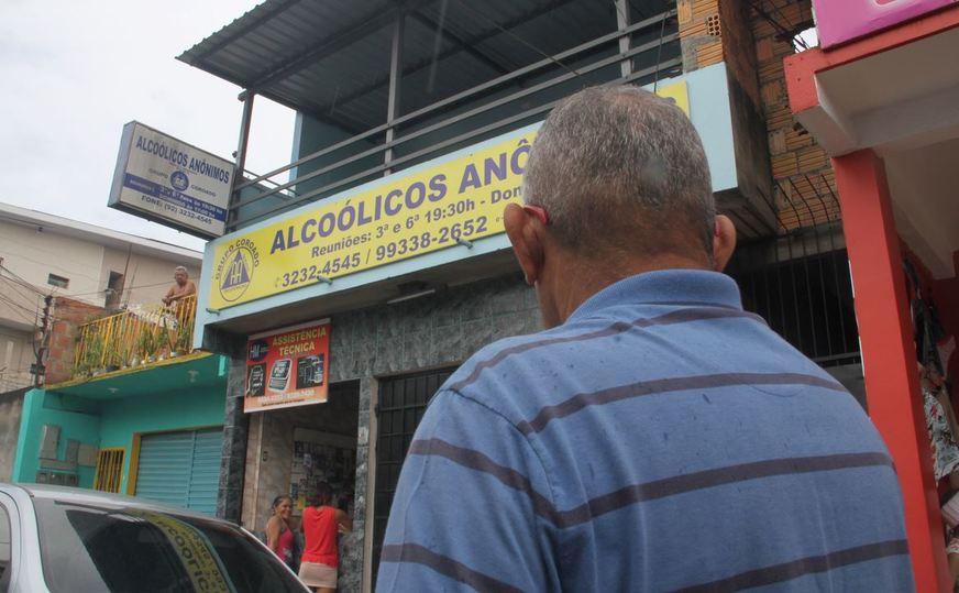 Conheça histórias de pessoas que superaram os malefícios do alcoolismo