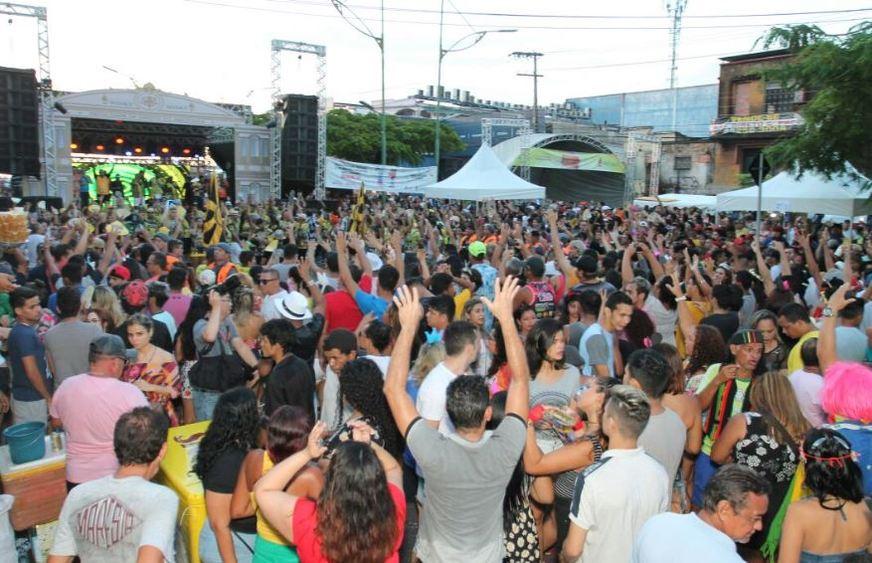 Carnaval com animação redobrada