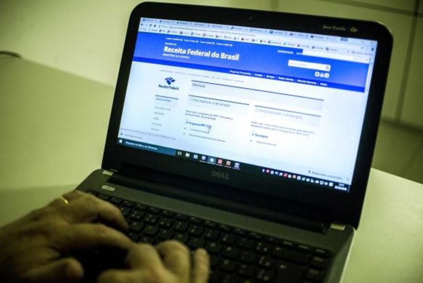 Receita já recebeu 2,4 milhões de declarações do Imposto de Renda