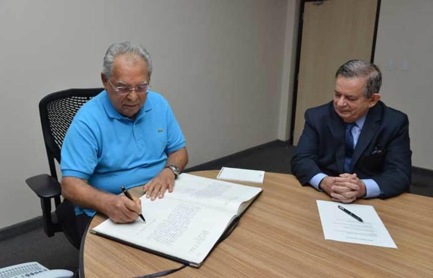 Amazonino lança pacote de Educação para interior e capital nos próximos dias