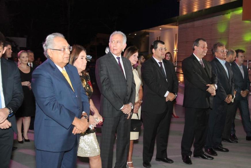 Amazonino, Eduardo Braga e Omar juntos em evento