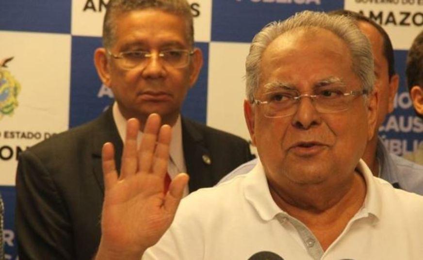 Governo tropeça na articulação