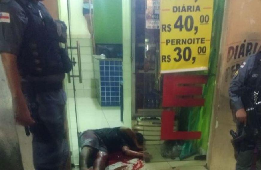 Homem é executado a tiros na rua Lobo D’Almada, no Centro