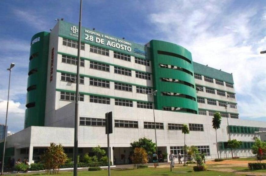 Universitário diagnosticado com meningite segue internado em estado grave