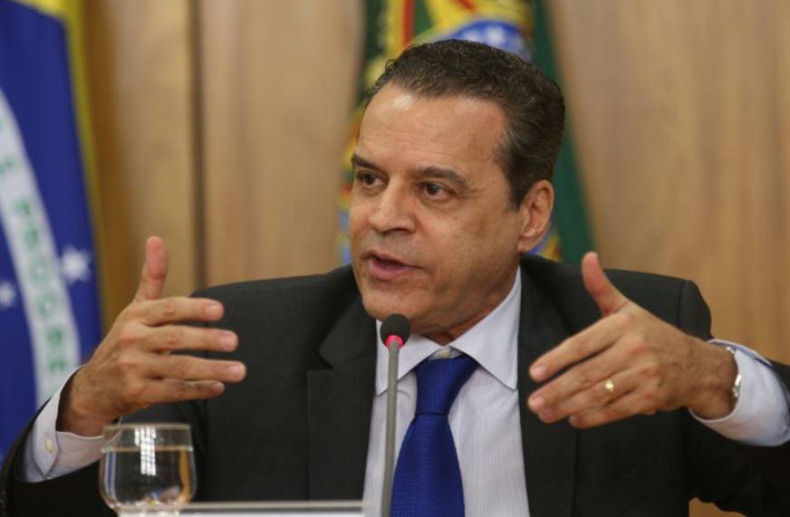 Desembargador manda soltar ex-deputado Henrique Eduardo Alves