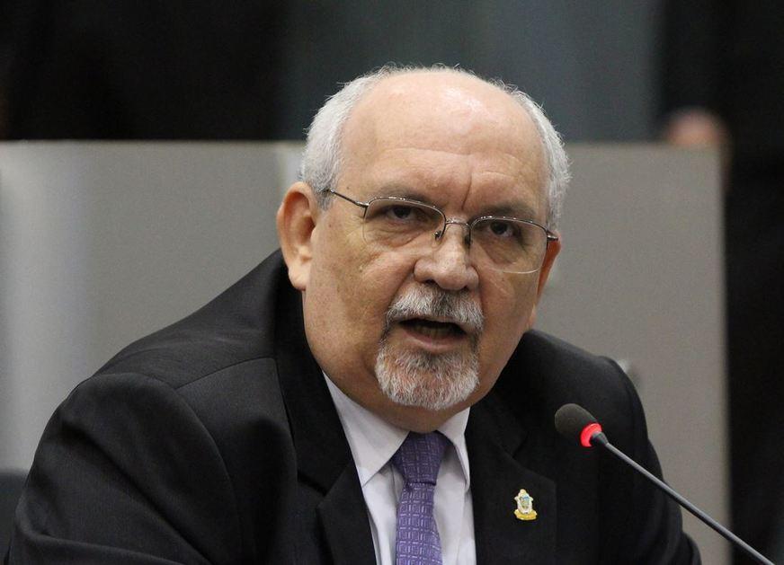 ‘Debutei’, diz  o novo vice de Manaus
