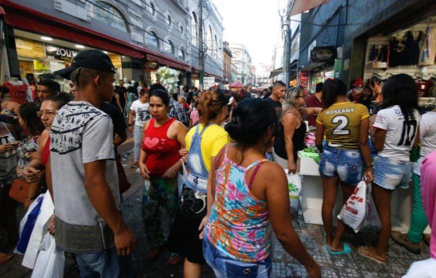 Economia na expectativa do Hexa