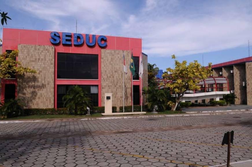 Seduc divulga horários e locais de prova de concurso público com 8 mil vagas