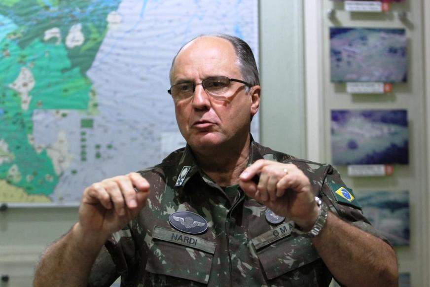 ‘Trabalho com a Constituição Brasileira debaixo do braço’, diz chefe do CMA