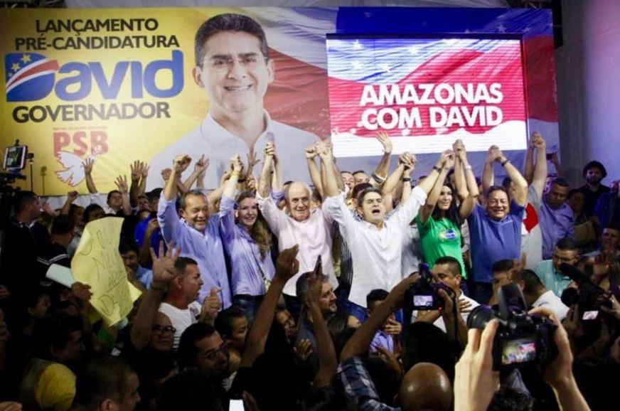 PSB e PCdoB selam aliança; PT espera