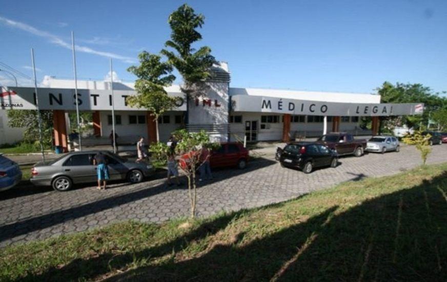 Travesti é assassinada com tiro na cabeça dentro da feira do Mutirão, em Manaus