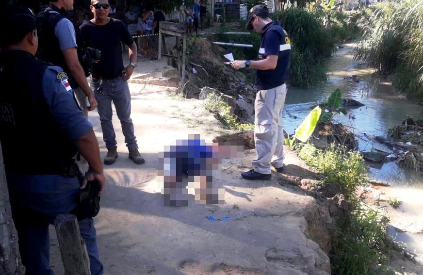 Adolescente de 15 anos é morto com tiro na cabeça em comunidade no Nova Cidade