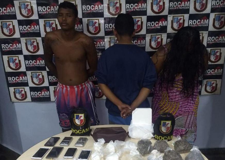 Trio é pego pela Rocam com drogas, arma caseira, celulares e dinheiro na Rendenção