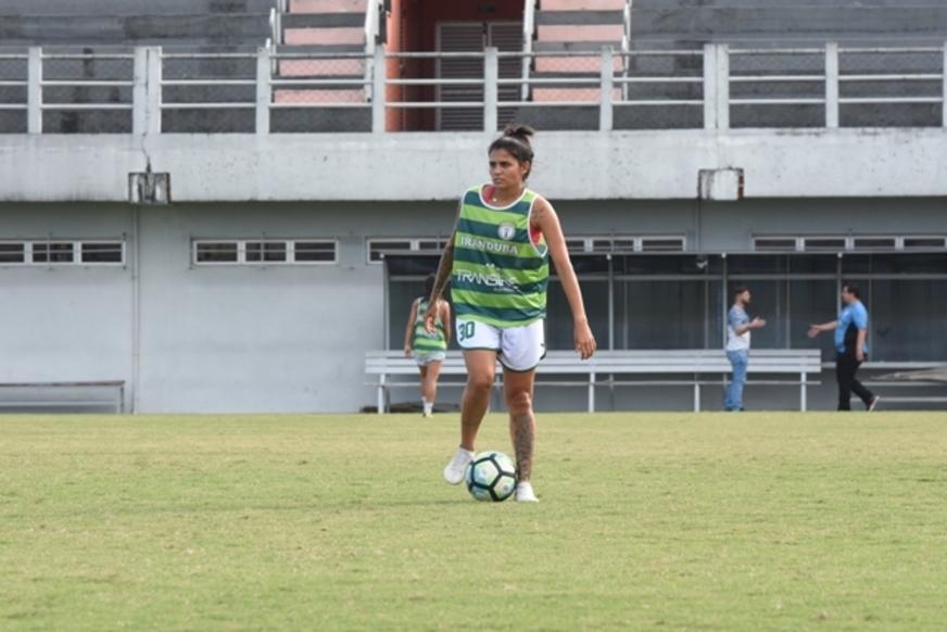 Reforço do Iranduba, Gabi Morais é regularizada e pode estrear pelo Hulk